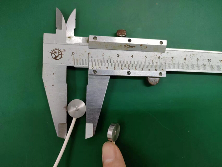 微型測(cè)力傳感器在鋰電池電解液稱(chēng)重的應(yīng)用